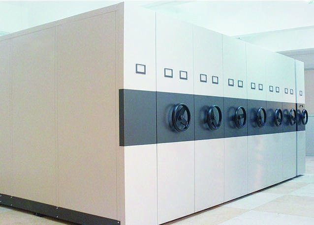 Push Pull Type Compactor